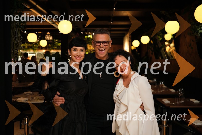  dr. Jerca  Legan, antropologinja in strokovnjakinja za strateške komunikacije;  ... ;  ... Otvoritev AS Boutique hotela & restavracije Jaz by Ana Roš