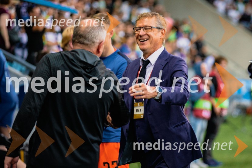 Slovenija s 3:0 premagala Finsko in je korak bližje Evropskemu Prvenstvu