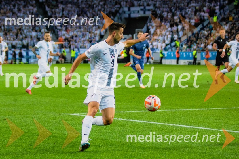 Slovenija s 3:0 premagala Finsko in je korak bližje Evropskemu Prvenstvu