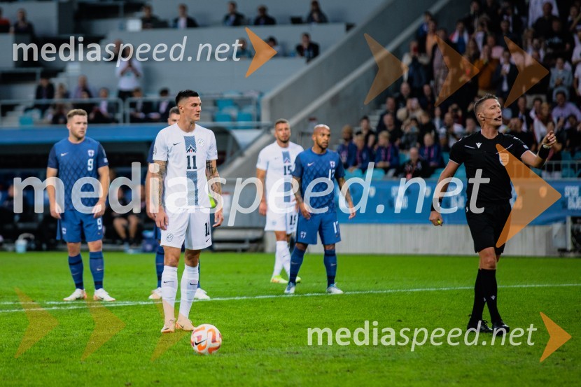 Slovenija s 3:0 premagala Finsko in je korak bližje Evropskemu Prvenstvu