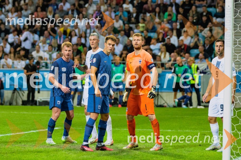Slovenija s 3:0 premagala Finsko in je korak bližje Evropskemu Prvenstvu