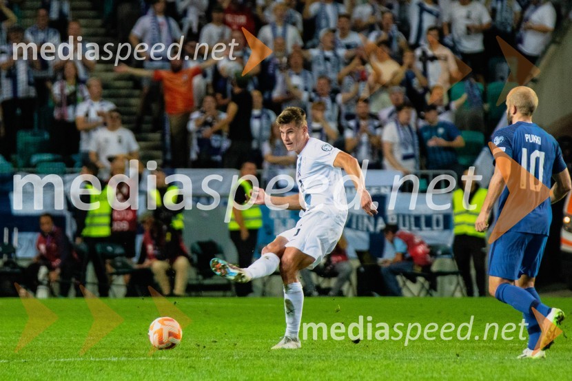 Slovenija s 3:0 premagala Finsko in je korak bližje Evropskemu Prvenstvu