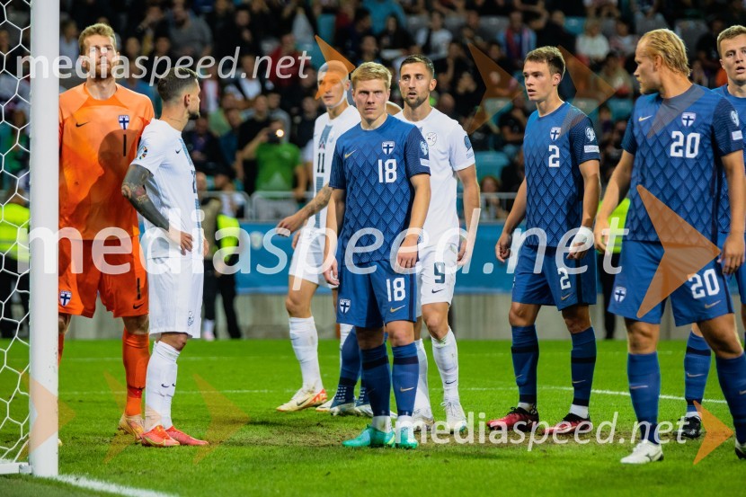 Slovenija s 3:0 premagala Finsko in je korak bližje Evropskemu Prvenstvu