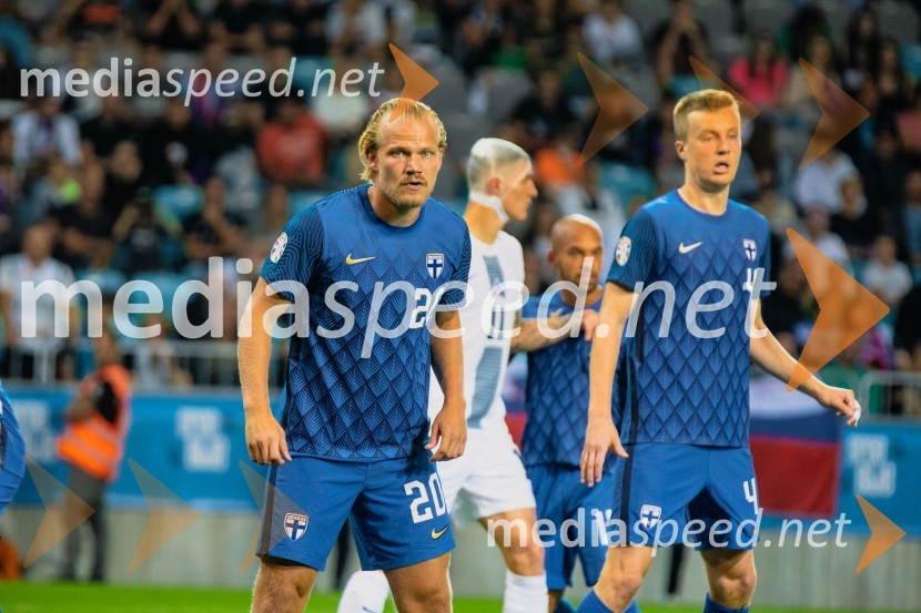 Slovenija s 3:0 premagala Finsko in je korak bližje Evropskemu Prvenstvu