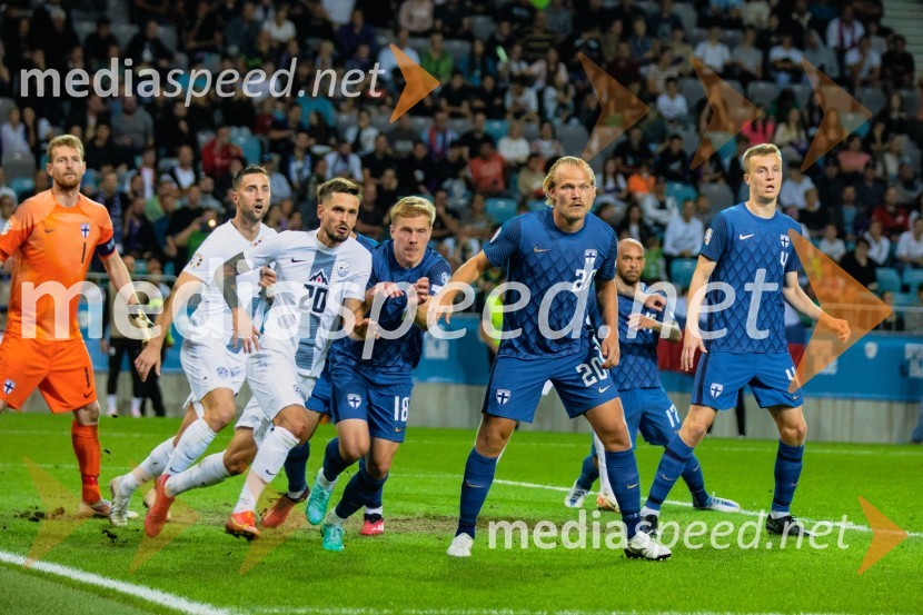 Slovenija s 3:0 premagala Finsko in je korak bližje Evropskemu Prvenstvu