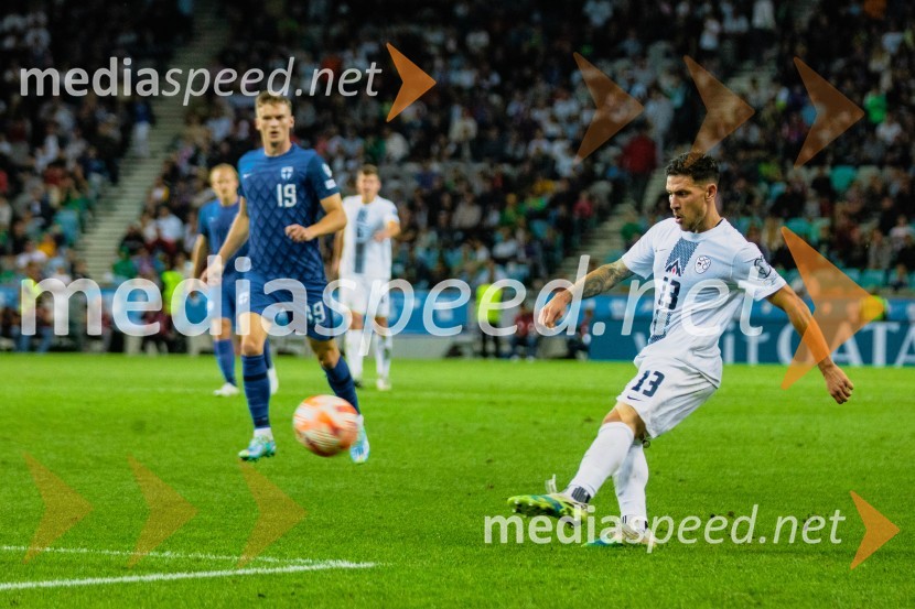 Slovenija s 3:0 premagala Finsko in je korak bližje Evropskemu Prvenstvu