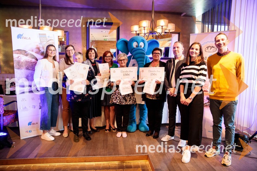  ... ;  ... ;  ... ;  Mirjam Kavčič, direktorica Lesaffre Slovenija;  ... ;  ... ;  ... ;  ... ;  Neža Jus, vodja prodaje, Lesaffre Slovenija;  ... Naj Fala kruh 2023