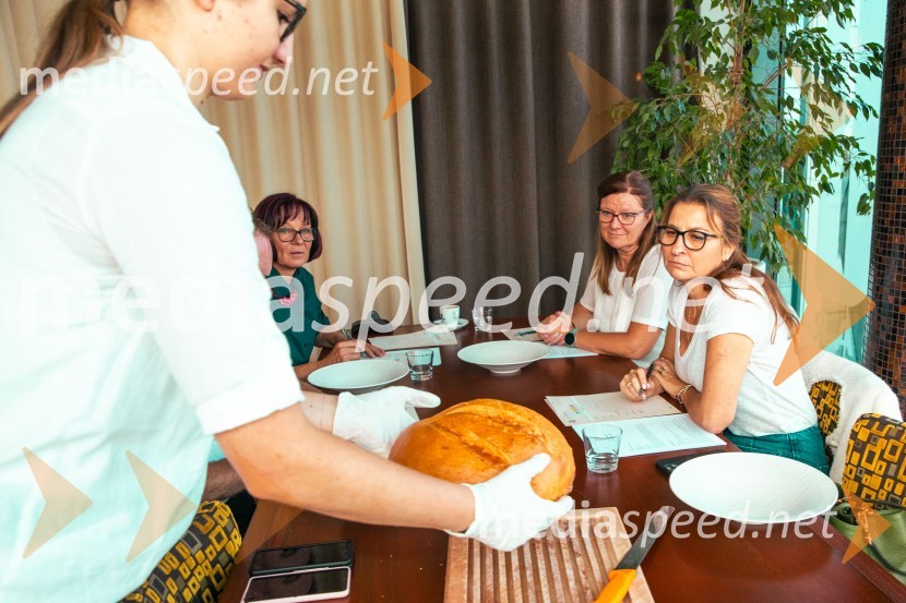  Mirjam Kavčič, direktorica Lesaffre Slovenija;  Leonarda Kramar, razvojna tehnologinja, Žito;  Urška Fartelj, avtorica kuharskega bloga, pisateljicaNaj Fala kruh 2023