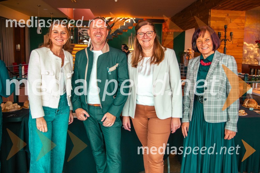  Urška Fartelj, avtorica kuharskega bloga, pisateljica;  Marko Pulko,  izvršni direktor, Lesaffre Slovenija;  Leonarda Kramar, razvojna tehnologinja, Žito;  Mirjam Kavčič, direktorica Lesaffre SlovenijaNaj Fala kruh 2023