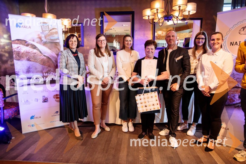  Mirjam Kavčič, direktorica Lesaffre Slovenija;  Leonarda Kramar, razvojna tehnologinja, Žito;  Urška Fartelj, avtorica kuharskega bloga, pisateljica;  ... ;  Marko Pulko,  izvršni direktor, Lesaffre Slovenija;  ... ;  ... Naj Fala kruh 2023