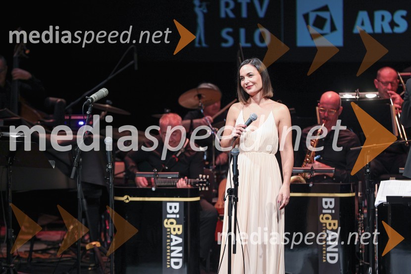  Nina Strnad, pevkaGala koncert Poklon Jožetu Privšku, Big Band RTV in SNG Drama Ljubljana