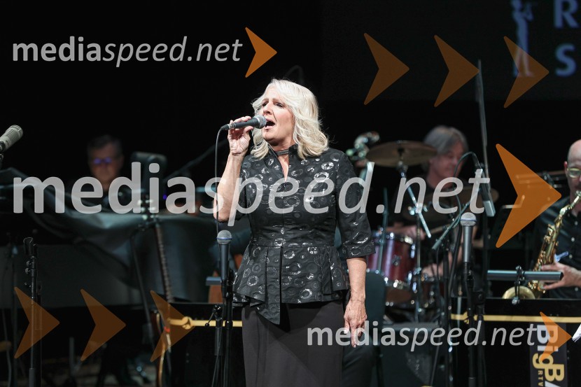  Alenka Godec, pevkaGala koncert Poklon Jožetu Privšku, Big Band RTV in SNG Drama Ljubljana