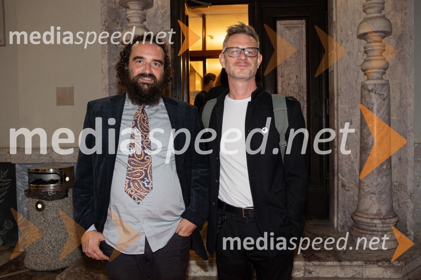   Jure Novak, režiser, direktor, Prešernovo gledališče Kranj;  Tibor Mihelič Syed, direktor, Slovensko mladinsko gledališčePredsednice, premiera, Prešernovo gledališče Kranj