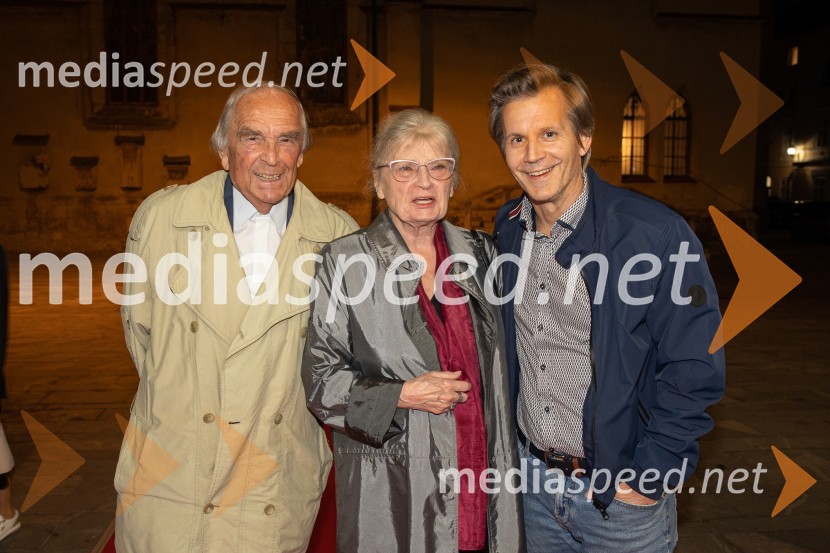  ... ;  ... ;  Aljoša Ternovšek, igralecPredsednice, premiera, Prešernovo gledališče Kranj