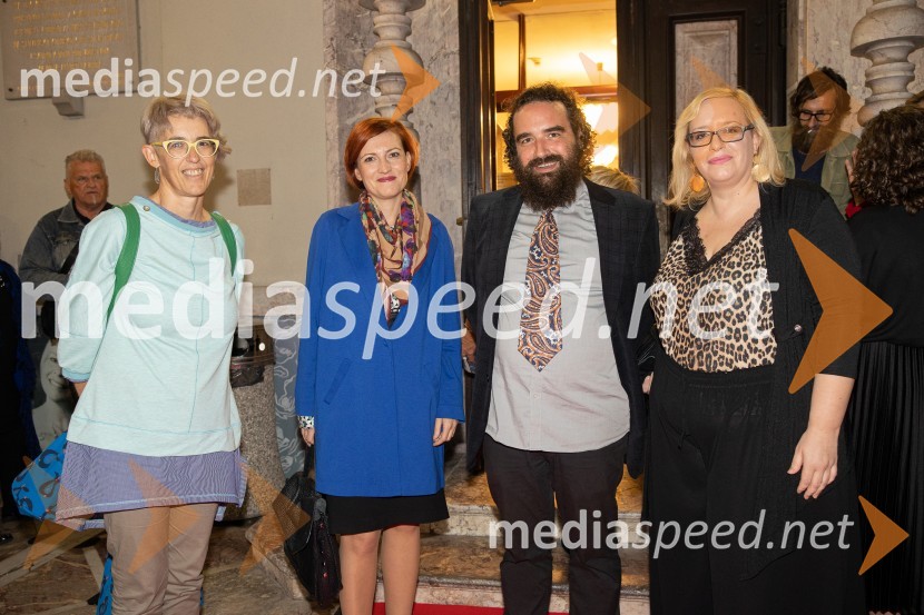  ... ; dr. Asta Vrečko, ministrica za kulturo;   Jure Novak, režiser, direktor, Prešernovo gledališče Kranj;  ... Predsednice, premiera, Prešernovo gledališče Kranj