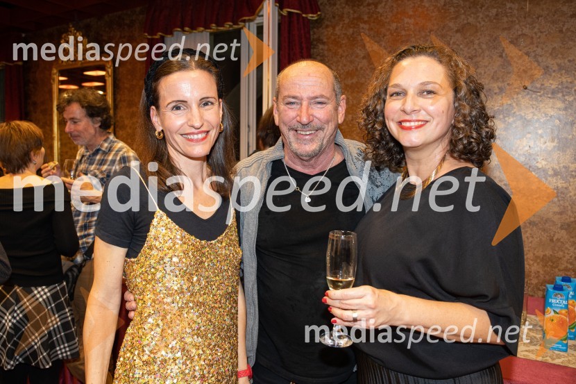  ... ;  Ciril Roblek, inspicient PGK;  Gaja Kryštufek Gostiša, poslovna sekretarka, Prešernovo Gledališče KranjPredsednice, premiera, Prešernovo gledališče Kranj