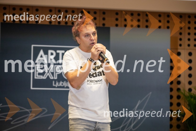  Sash Kuzma, glasbenikWorld Top Model Slovenija 2023