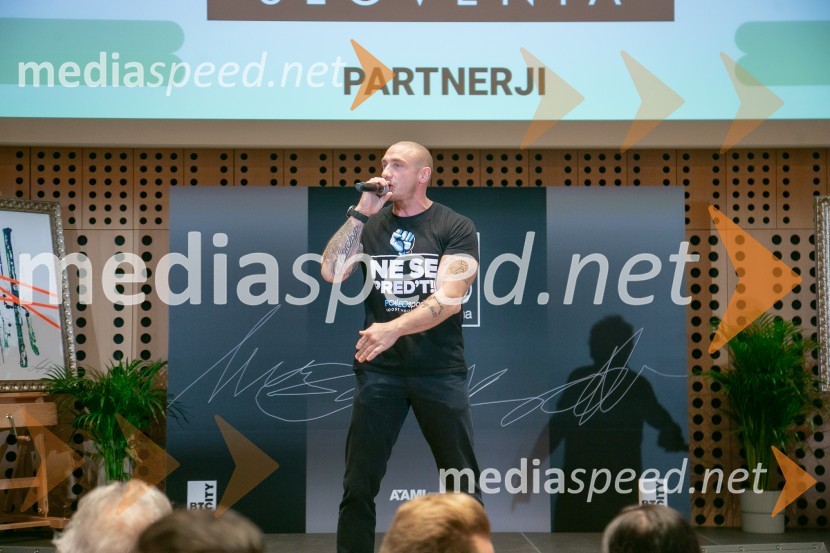  Denis Porčič – Chorchyp, glasbenik, mojster borilnih veščinWorld Top Model Slovenija 2023