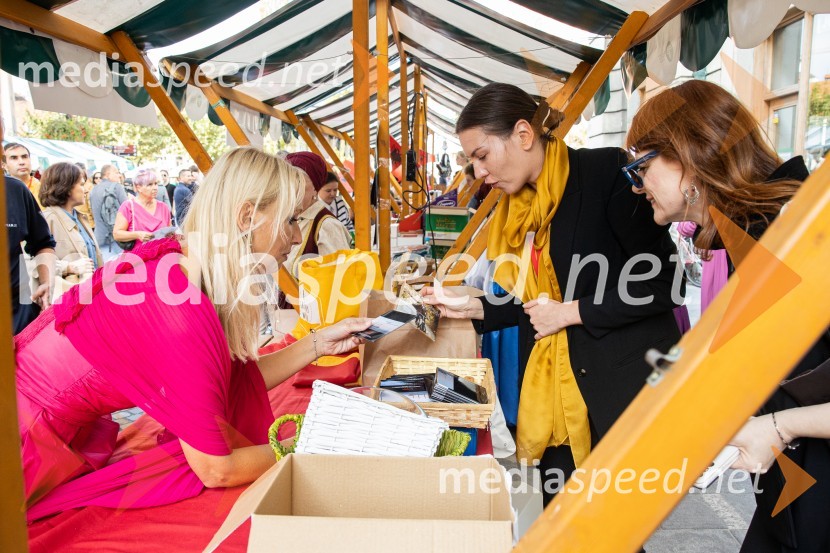 Dobrodelni bazar Mednarodnega združenja žensk - Sila