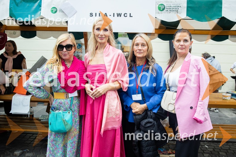 Dobrodelni bazar Mednarodnega združenja žensk - Sila