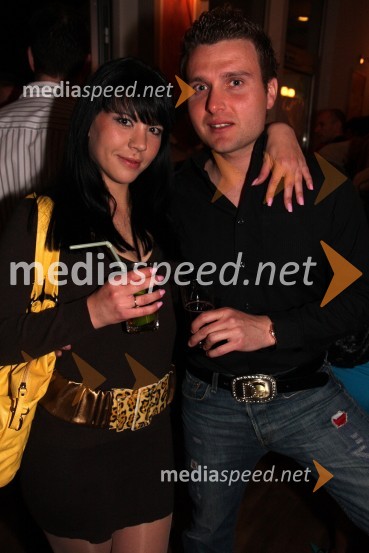 Martina Cvetežar, nekdanja Miss Maribora ter pevka in Gorazd Ademovič - Gogi, pevecTony Cetinski, koncert v Bowling centru Strike