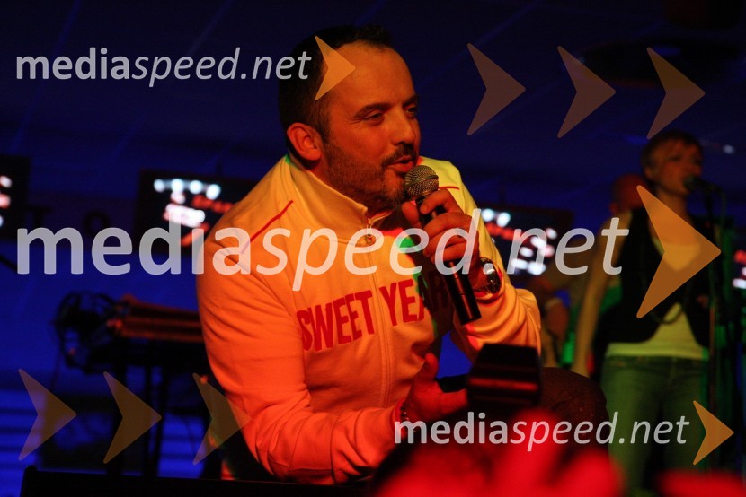 Tony Cetinski, hrvaški pevecTony Cetinski, koncert v Bowling centru Strike