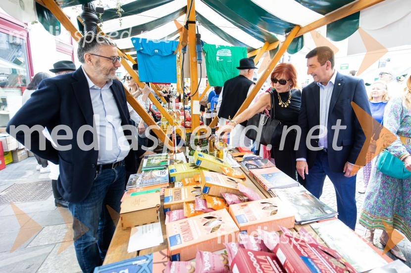 dr. Aleš Musar, lastnik Ruske dačeDobrodelni bazar Mednarodnega združenja žensk - Sila