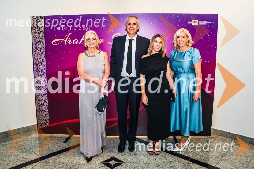  Dagmar von Bohnstein , predsednica, Slovensko-nemška gospodarska zbornica;  ... ;  ... ;  Katja  Stadler, Direktorica Deslo – AHK, poslovne storitve d.o.o.Ples nemškega gospodarstva 2023