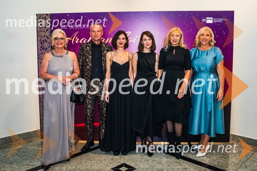  Dagmar von Bohnstein , predsednica, Slovensko-nemška gospodarska zbornica;  ... ;  ... ;  ... ;  ... ;  Katja  Stadler, Direktorica Deslo – AHK, poslovne storitve d.o.o.Ples nemškega gospodarstva 2023