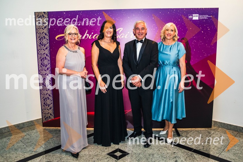  Dagmar von Bohnstein , predsednica, Slovensko-nemška gospodarska zbornica;  ... ;  ... ;  Katja  Stadler, Direktorica Deslo – AHK, poslovne storitve d.o.o.Ples nemškega gospodarstva 2023