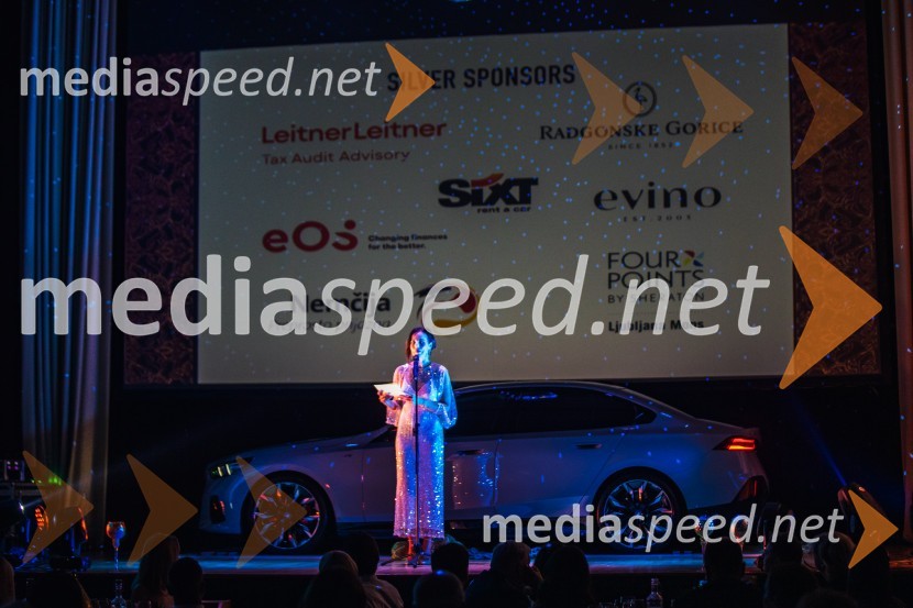  Lorella Flego, slovenska novinarka, modna urednica, televizijska moderatorkaPles nemškega gospodarstva 2023