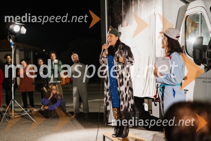  Marjuta  Slamič, igralkaUmirajoči bog Triglav, premiera, SNG Nova Gorica