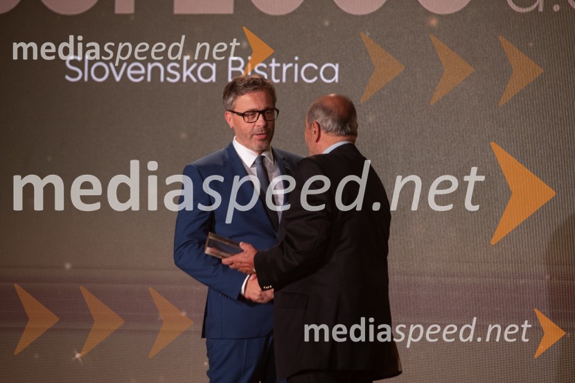  Andrej Kolmanič, glavni izvršni direktor Skupine Impol; dr. Roman Glaser, predsednik, Štajerska gospodarska zbornicaŠtajerski gospodarski oskar za leto 2022