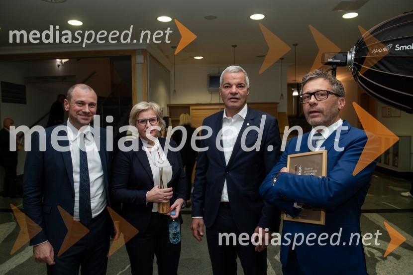  Blaž Brodnjak, predsednik uprave NLB, Manager leta 2022;  Irena Šela, izvršna direktorica za finance in informatiko, Impol d.o,o;  Aleksander Saša Arsenovič, župan, Mestna občina Maribor;  Andrej Kolmanič, glavni izvršni direktor Skupine ImpolŠtajerski gospodarski oskar za leto 2022