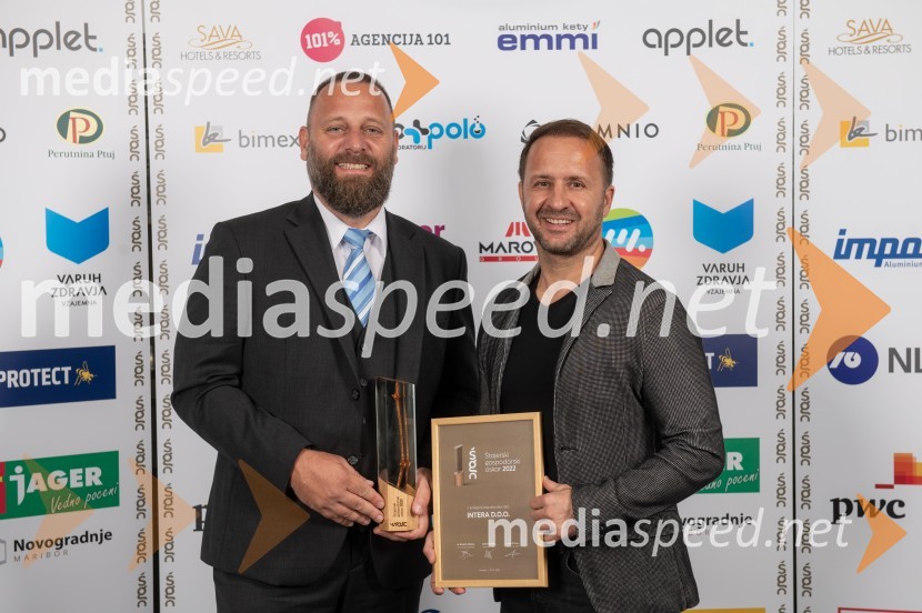  Peter Ladič, direktor, Intera d.o.o.;  Davorin Gabrovec, DataboxŠtajerski gospodarski oskar za leto 2022