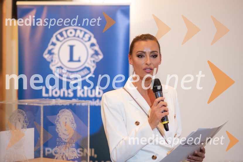  Sara Bosnić , vodja marketinga, Maribor 24.siŠtajerski gospodarski oskar za leto 2022