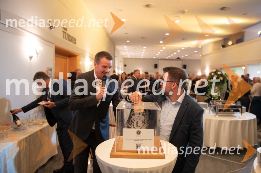  Mitja Šeško, moderator prireditev ;  ... Štajerski gospodarski oskar za leto 2022