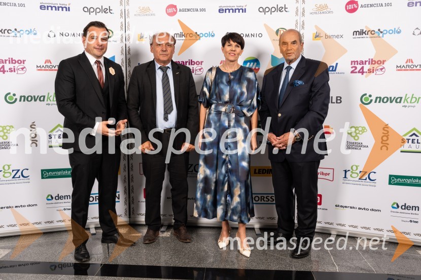  Zdenko Škraban, Vitoma PR;  Marjan Bezjak,  F.A. Maik d.o.o.; mag. Aleksandra Podgornik, direktorica, Štajerska gospodarska zbornica; dr. Roman Glaser, častni predsednik, Štajerska gospodarska zbornicaŠtajerski gospodarski oskar za leto 2022