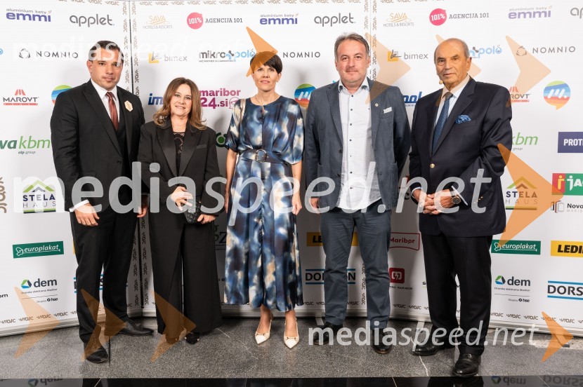  Zdenko Škraban, Vitoma PR;  ... ; mag. Aleksandra Podgornik, direktorica, Štajerska gospodarska zbornica;  Gorazd  Novak, Designstudio; dr. Roman Glaser, častni predsednik, Štajerska gospodarska zbornicaŠtajerski gospodarski oskar za leto 2022