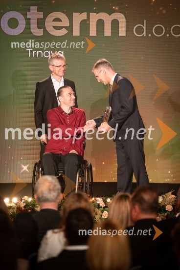  Dean Besednjak, Kronoterm, d.o.o.;  Bogdan Kronovšek, direktor in lastnik podjetja Kronoterm;  ... Štajerski gospodarski oskar za leto 2022