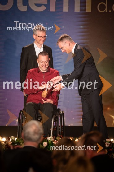  Dean Besednjak, Kronoterm, d.o.o.;  Bogdan Kronovšek, direktor in lastnik podjetja Kronoterm;  ... Štajerski gospodarski oskar za leto 2022