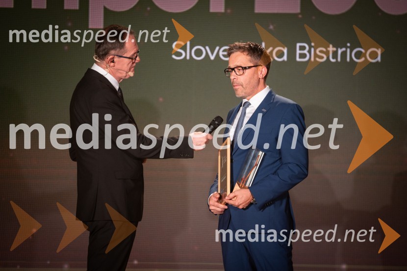 dr. Zoran Medved, odgovorni urednik, TV Maribor;  Andrej Kolmanič, glavni izvršni direktor Skupine ImpolŠtajerski gospodarski oskar za leto 2022