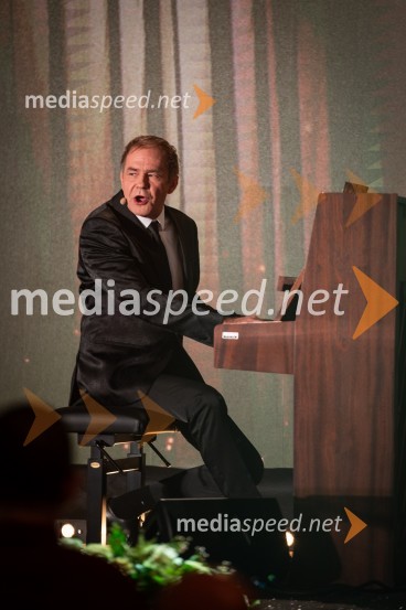  Jure Ivanušič, dramski igralec in glasbenikŠtajerski gospodarski oskar za leto 2022