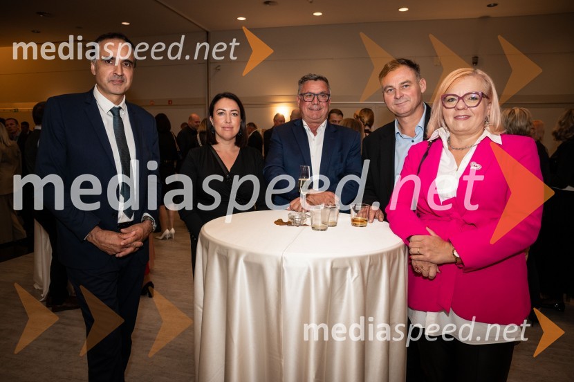  Bernard Memon, nekdanji svetnik NSi v Mariboru, direktor, Zavod za zaposlovanje;  ... ;  ... ;  ... ;  ... Štajerski gospodarski oskar za leto 2022