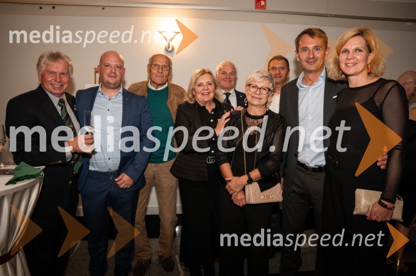  ... ;  ... ;  ... ;  ... ;  ... ;  ... ;  ... ;  Žiga Remic, tehnični direktor, Remax bazeni;  Irena Plej, Remax bazeniŠtajerski gospodarski oskar za leto 2022