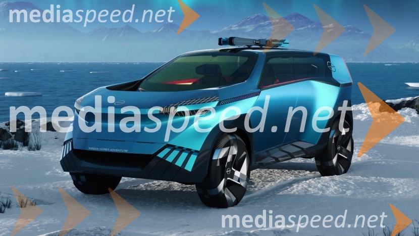 Nissan je razkril študijo Nissan Hyper Tourer, ki nakazuje prihodnost prestižne mobilnosti