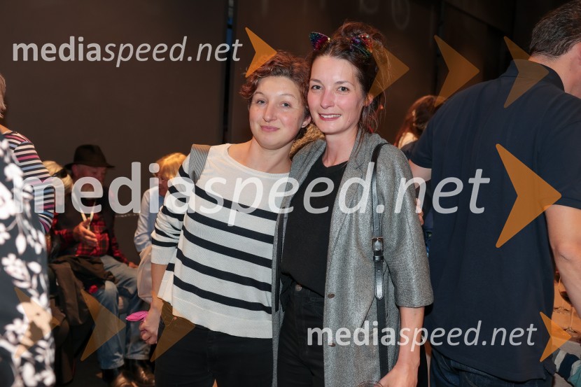  Tadeja Pungerčar, vodja festivala Bobri;  Sara Slivnik, scenografinjaMala vrla viteza, premiera predstave, Lutkovno gledališče Ljubljana