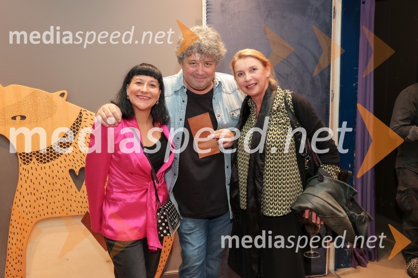  Aja Kobe, igralka;  Brane Vižintin, svetovalec za animacijo lutk, igralec in prevajalec;  Darja Reichman, igralkaMala vrla viteza, premiera predstave, Lutkovno gledališče Ljubljana