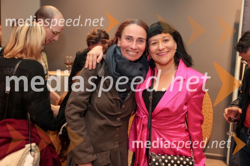  Alenka Tetičkovič, igralka;  Aja Kobe, igralkaMala vrla viteza, premiera predstave, Lutkovno gledališče Ljubljana