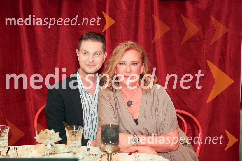  Damjan Murko, pevec;  Urša Alič, direktorica, Špas teaterVečerja bedakov